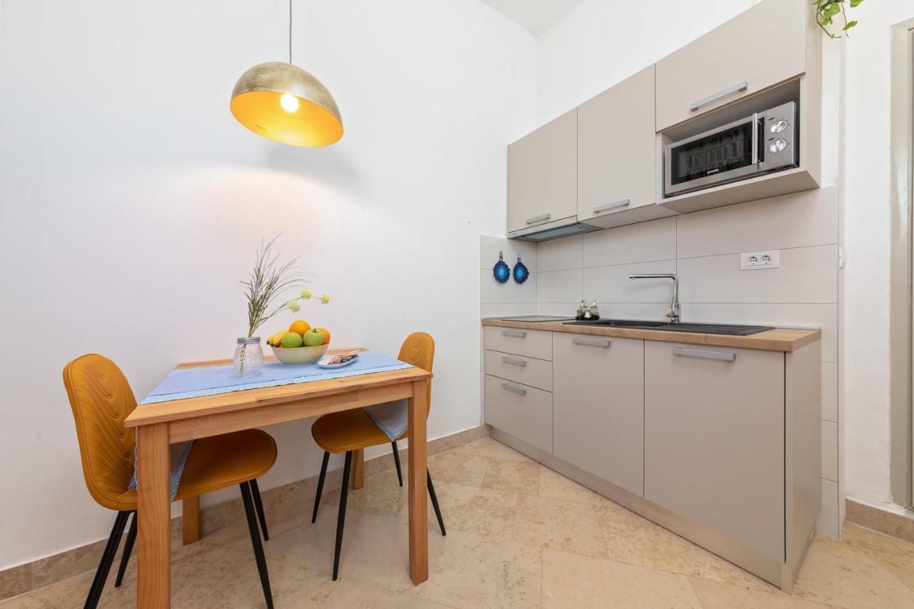 Apartment Arena プーラ エクステリア 写真